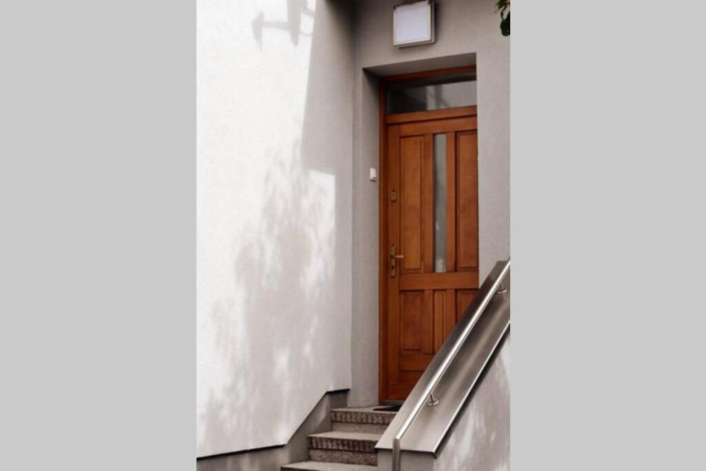 Modern Apartment In Tarnów Kültér fotó